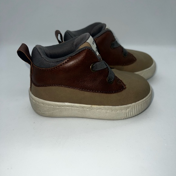 2 pair Baby boy shoes for the price of 1 - Picture 3 of 10